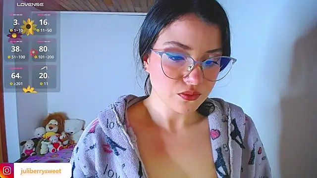 Snapshot of juli05star20 chatting on September 2025 12:27:01 AM juli05star20 online show from September 2025 12:27:01 AM
