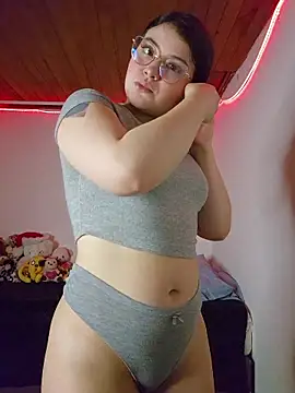 Snapshot of juli05star20 chatting on March 2026 03:58:02 AM juli05star20 online show from March 2026 03:58:02 AM