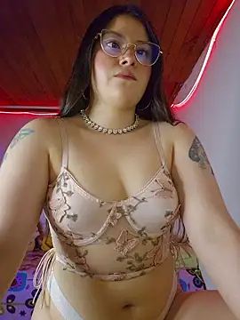 juli05star20 online show from June 2026 08:39:01 PM