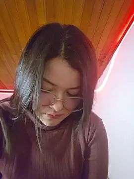 Snapshot of juli05star20 chatting on May 2026 02:04:01 AM juli05star20 online show from May 2026 02:04:01 AM