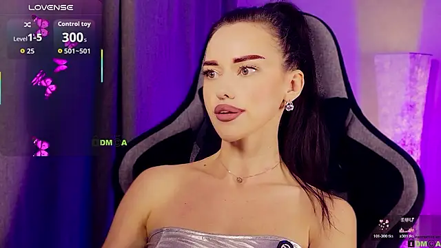 -CrazyAnna- online show from March 2026 06:02:01 PM