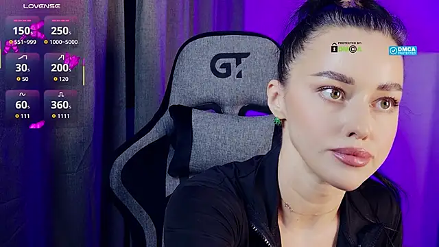 -CrazyAnna- online show from February 2026 05:12:01 PM