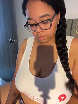 XMara online show from March 2026 04:30:01 PM