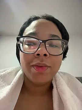 XMara online show from January 2026 04:03:02 PM