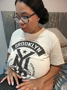 XMara online show from January 2026 04:54:02 PM