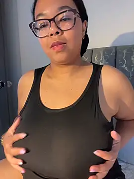 XMara online show from April 2026 08:06:02 PM