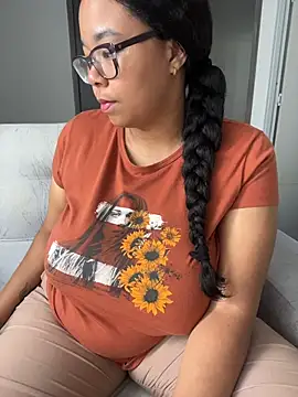 XMara online show from February 2026 03:34:02 PM