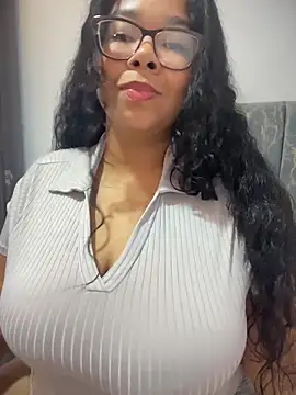 XMara online show from March 2026 04:25:01 PM