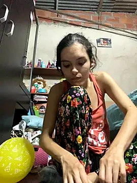 lilithanderson online show from November 2025 05:29:02 AM