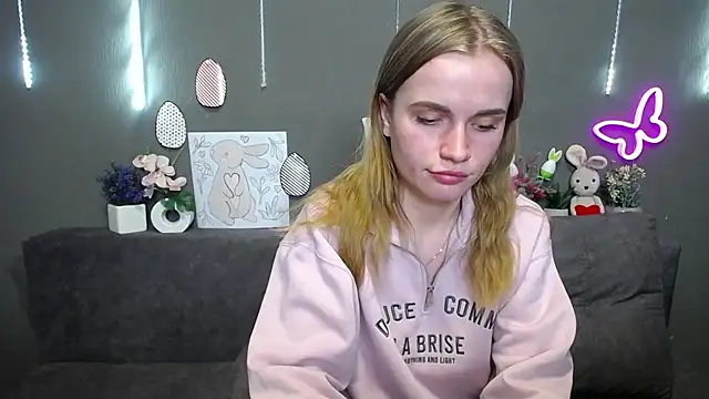 MargaritaKiss online show from April 2026 07:42:02 PM