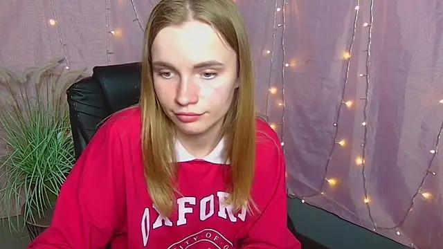 MargaritaKiss online show from April 2026 08:57:02 PM