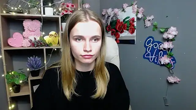 MargaritaKiss online show from May 2026 07:32:02 PM