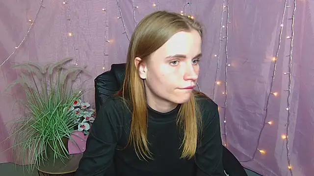 MargaritaKiss online show from May 2026 07:41:01 PM
