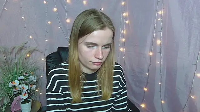 MargaritaKiss online show from April 2026 07:37:01 PM