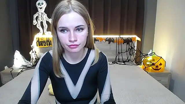 MargaritaKiss online show from October 2025 07:02:01 PM