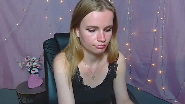 MargaritaKiss online show from May 2026 07:00:02 PM