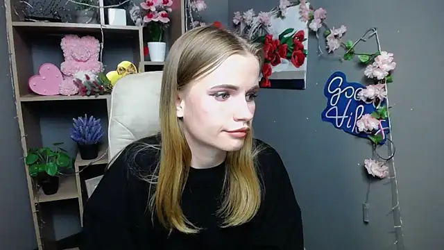 MargaritaKiss online show from May 2026 08:20:01 PM