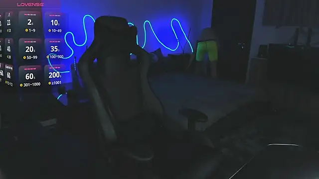 Brad Maloney online show from April 2026 08:32:01 PM