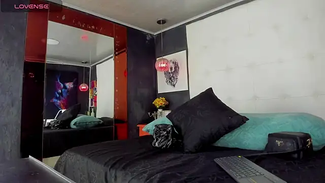 Snapshot of CloeRodriguez chatting on October 2025 08:20:02 PM CloeRodriguez online show from October 2025 08:20:02 PM