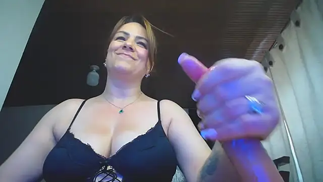 wandarubio online show from March 2026 10:02:02 PM