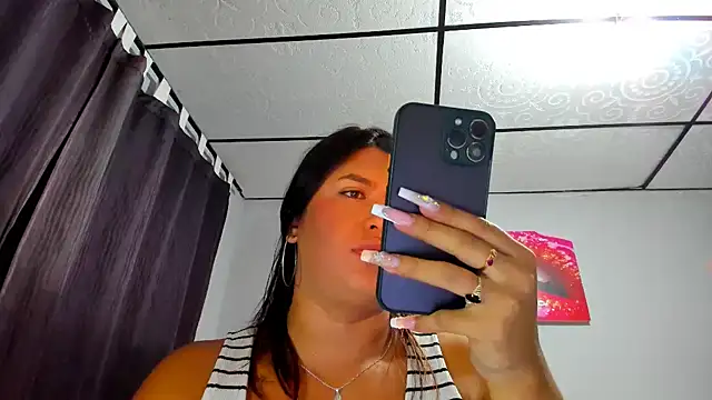 aleziiacam online show from September 2025 05:19:02 AM