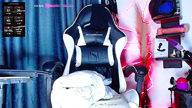 the dog lian online show from November 2025 12:04:02 PM