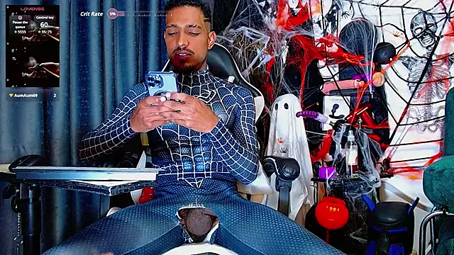 the dog lian online show from October 2025 12:36:01 PM