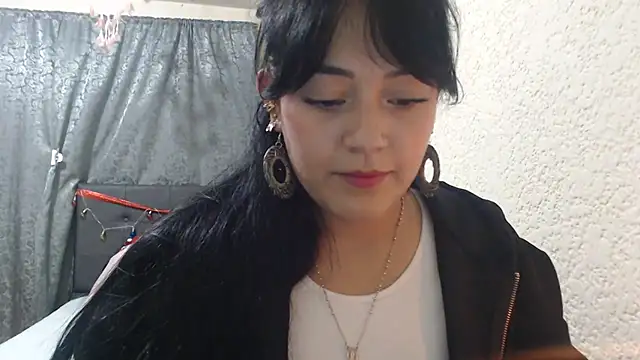 Snapshot of Alisha_99 chatting on March 2025 10:23:02 PM Alisha 99 online show from March 2025 10:23:02 PM