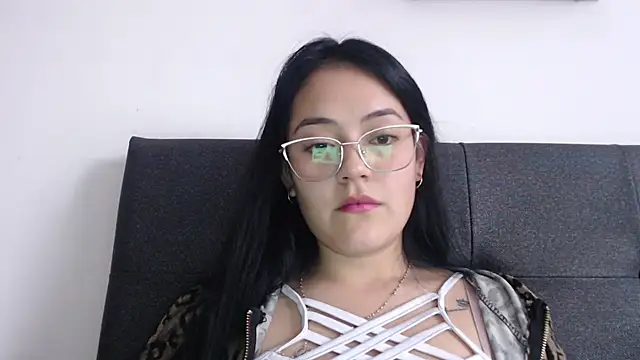 Snapshot of Alisha_99 chatting on October 2025 09:05:01 PM Alisha 99 online show from October 2025 09:05:01 PM