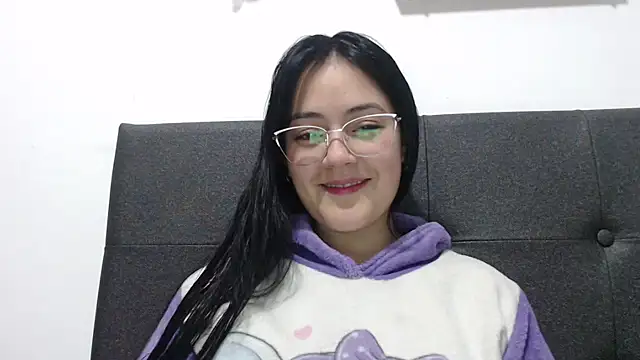 Snapshot of Alisha_99 chatting on October 2025 12:01:01 AM Alisha 99 online show from October 2025 12:01:01 AM
