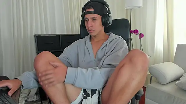 matt benji online show from October 2025 06:08:02 PM