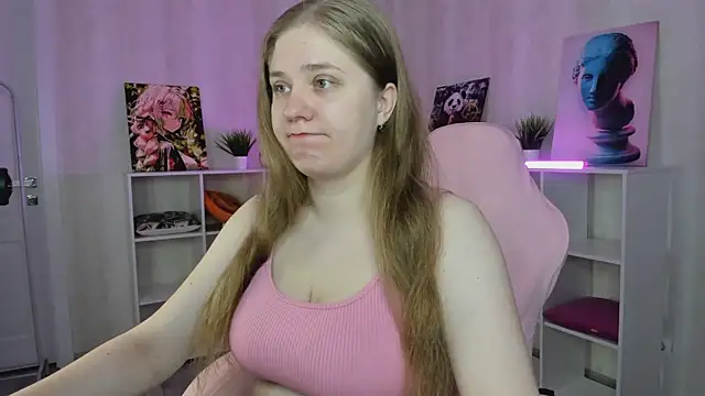 Megan Violer online show from June 2026 05:18:02 PM