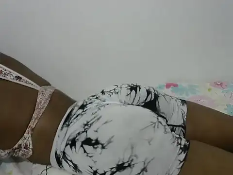 sly minah online show from November 2025 04:57:01 AM