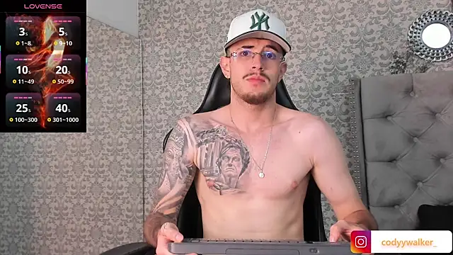 CodyWalkerR online show from December 2025 05:45:01 PM