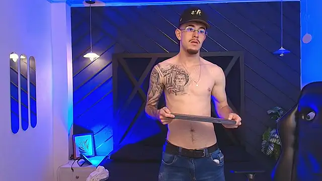 CodyWalkerR online show from March 2026 05:14:01 AM