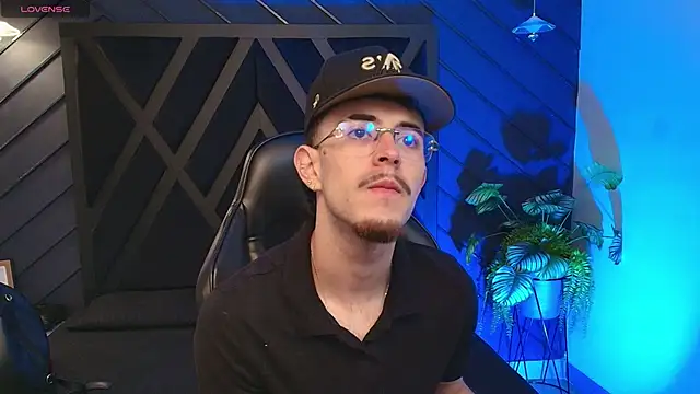 CodyWalkerR online show from March 2026 05:21:02 AM