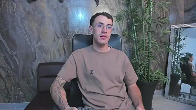 CodyWalkerR online show from April 2026 11:51:02 PM