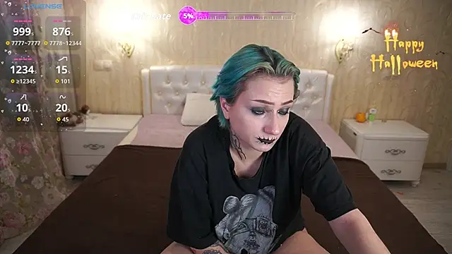 Snapshot of LunaaMayy chatting on November 2025 04:12:01 PM LunaaMayy online show from November 2025 04:12:01 PM