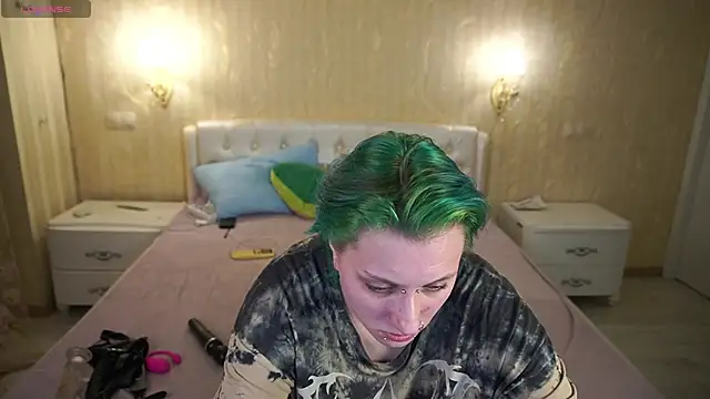 LunaaMayy online show from March 2026 04:36:02 PM