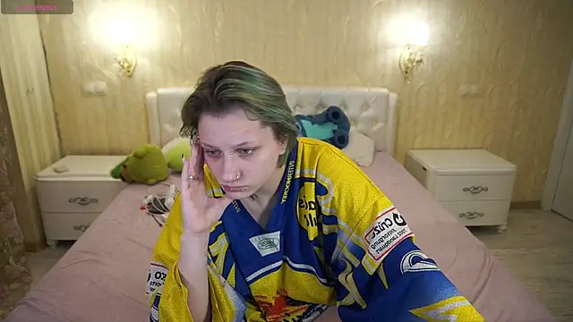 LunaaMayy online show from February 2026 12:19:01 AM