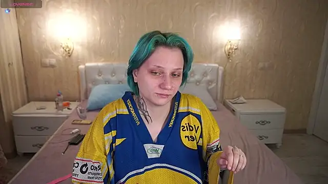 LunaaMayy online show from March 2026 04:21:01 PM