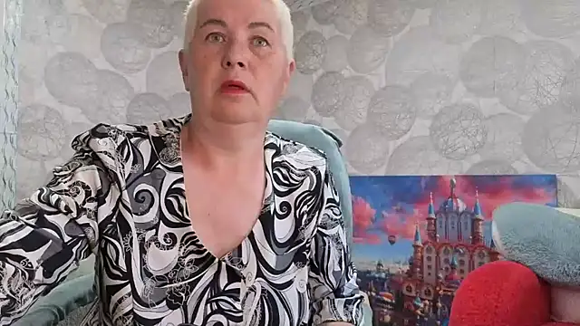 NicoleOlla online show from May 2026 01:53:01 AM