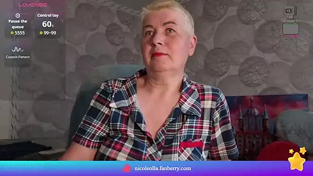 NicoleOlla online show from May 2026 11:54:01 PM