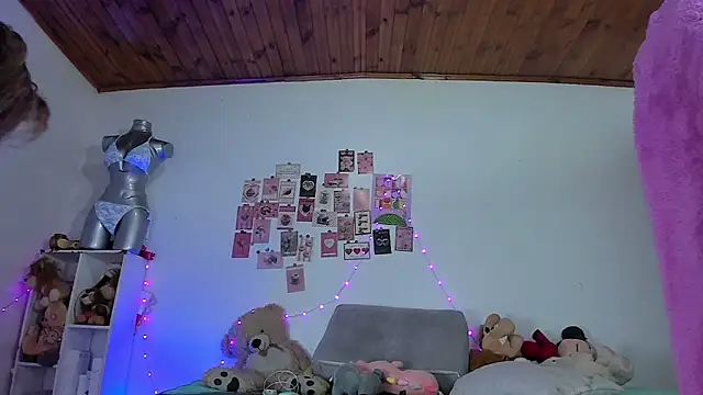 Pucaa  online show from February 2026 02:00:01 AM