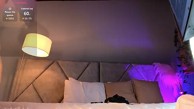 Snapshot of Miss_Ambeer chatting on October 2025 09:32:02 AM Miss Ambeer online show from October 2025 09:32:02 AM