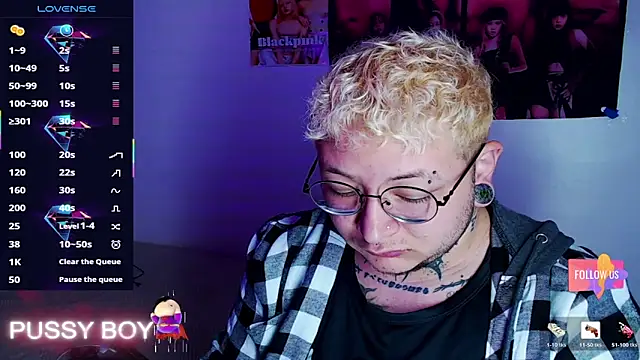 Snapshot of princeFtm chatting on February 2026 03:21:02 PM princeFtm online show from February 2026 03:21:02 PM