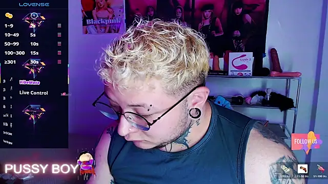 Snapshot of princeFtm chatting on February 2026 07:58:02 PM princeFtm online show from February 2026 07:58:02 PM