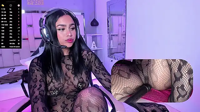 Alice Roys online show from April 2026 09:49:01 PM