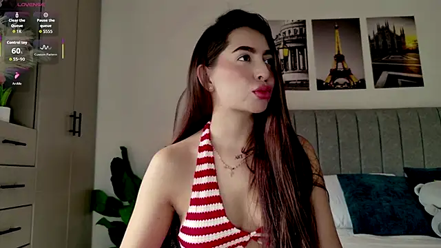 Snapshot of caralella chatting on June 2026 08:41:01 PM caralella online show from June 2026 08:41:01 PM