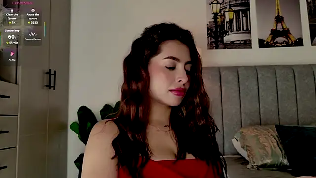 Snapshot of caralella chatting on June 2026 07:56:01 PM caralella online show from June 2026 07:56:01 PM